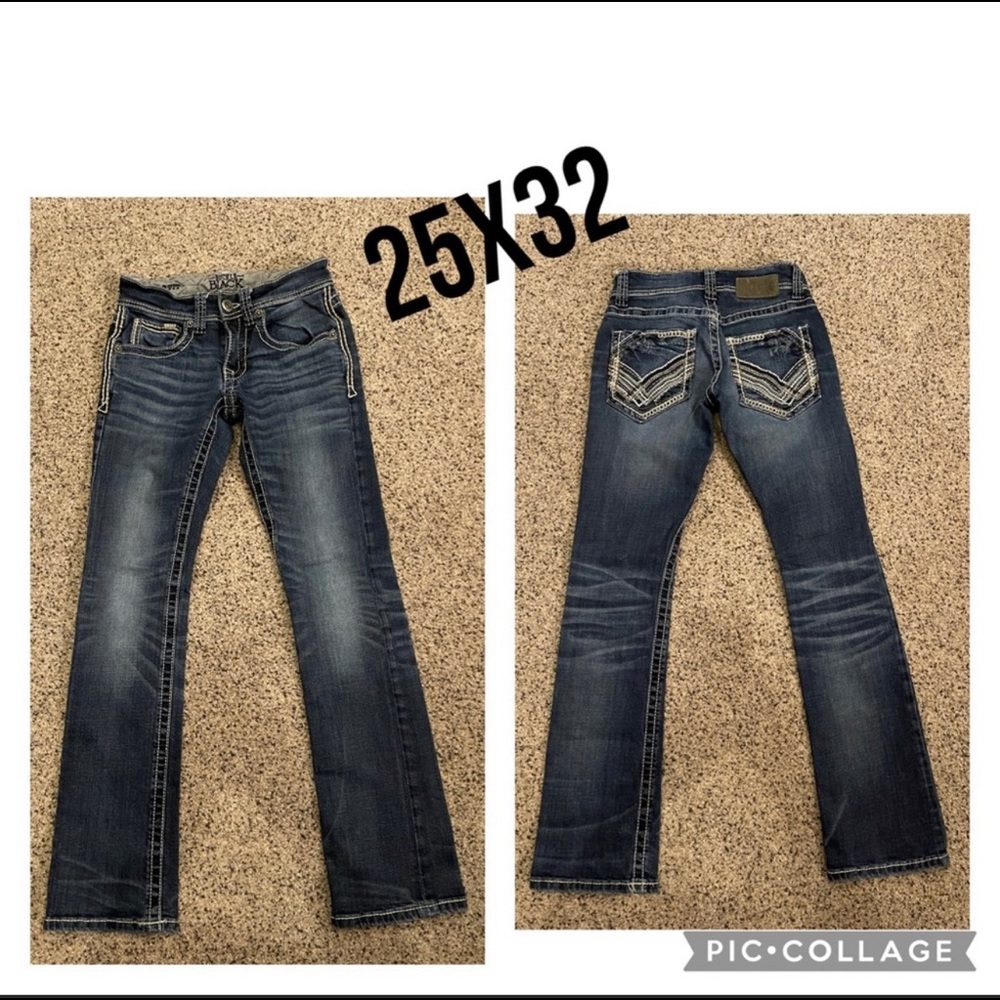 2 pairs Buckle jeans